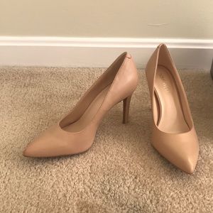 Nine West pumps